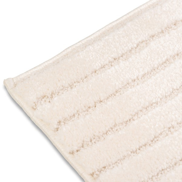 Detail close-up of the corner of the Alina Rug